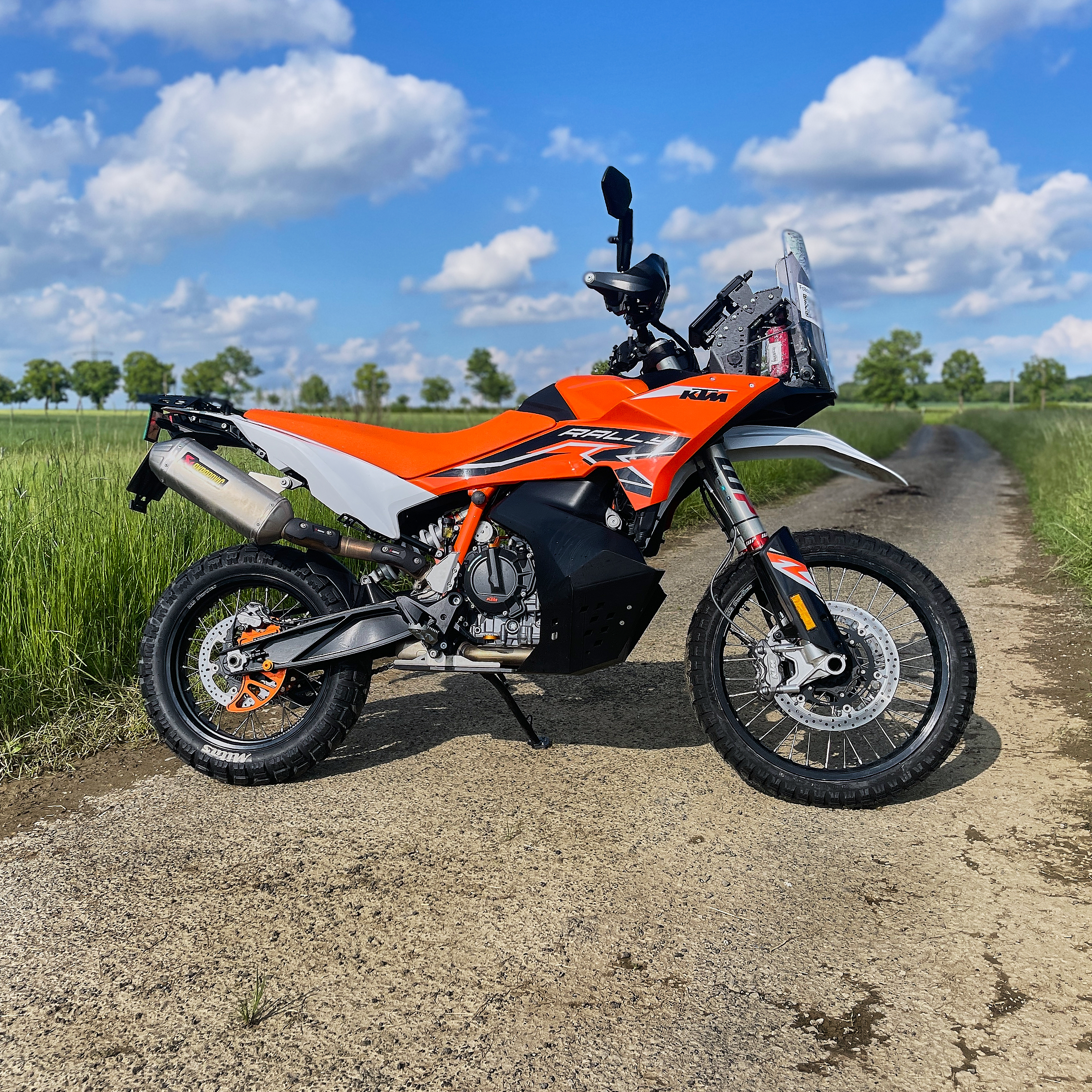 KTM890R
